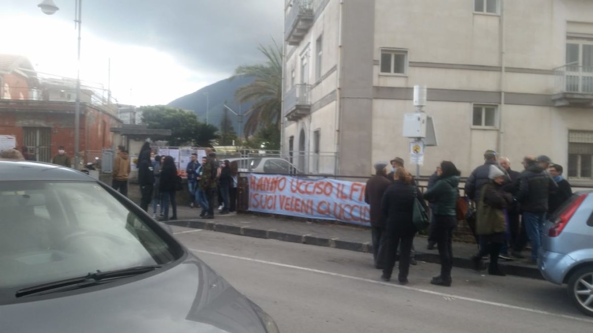Inquinamento, nuovo sit in a Nocera Inferiore