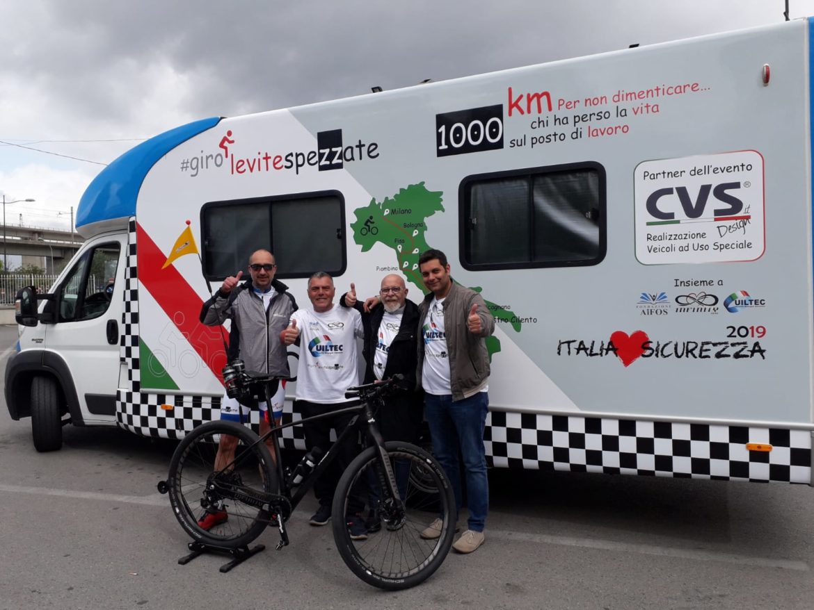 Mille vite spezzate. Mille km in bici