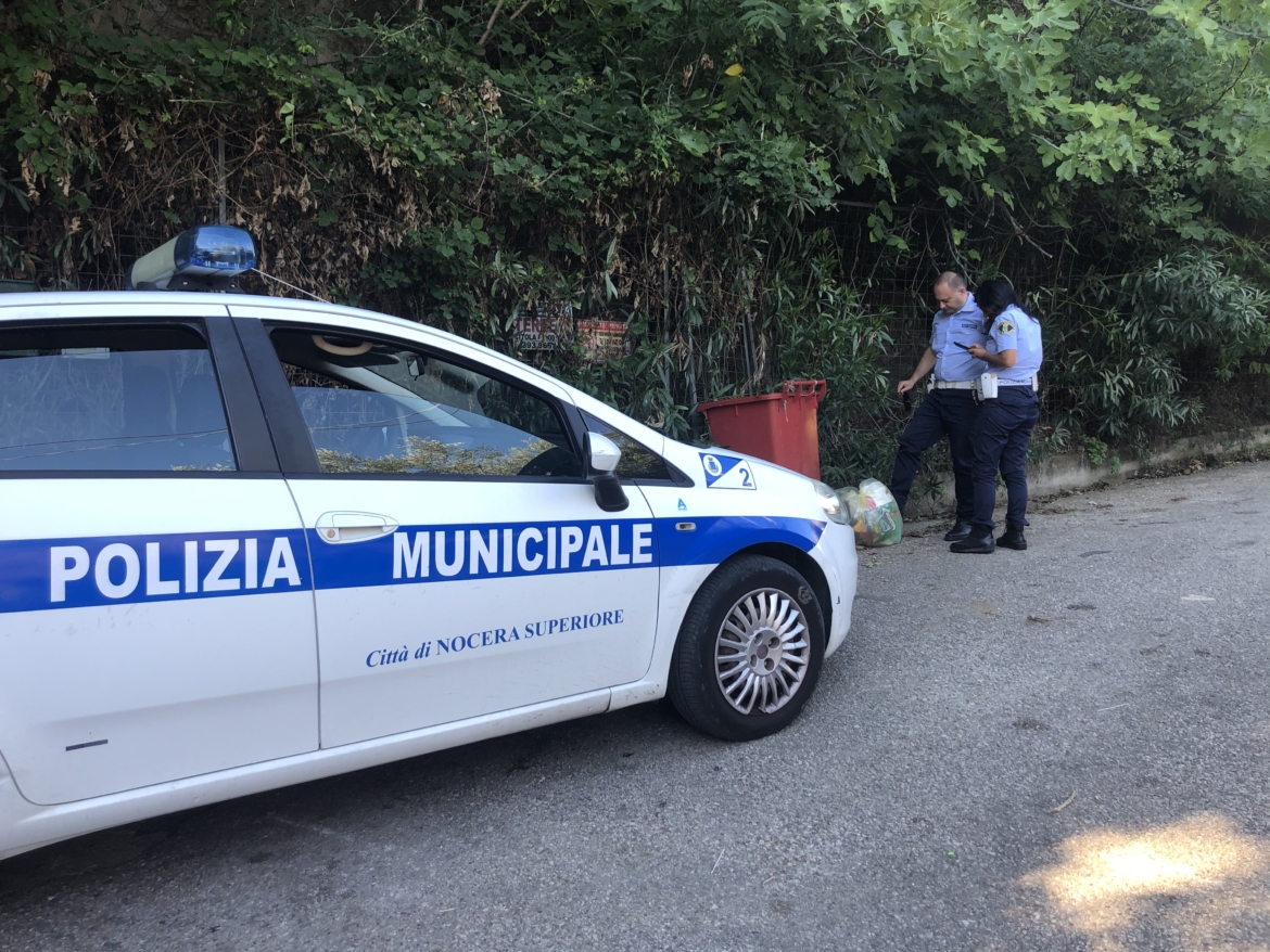 polizia locale controlli rifiuti Nocera Superiore
