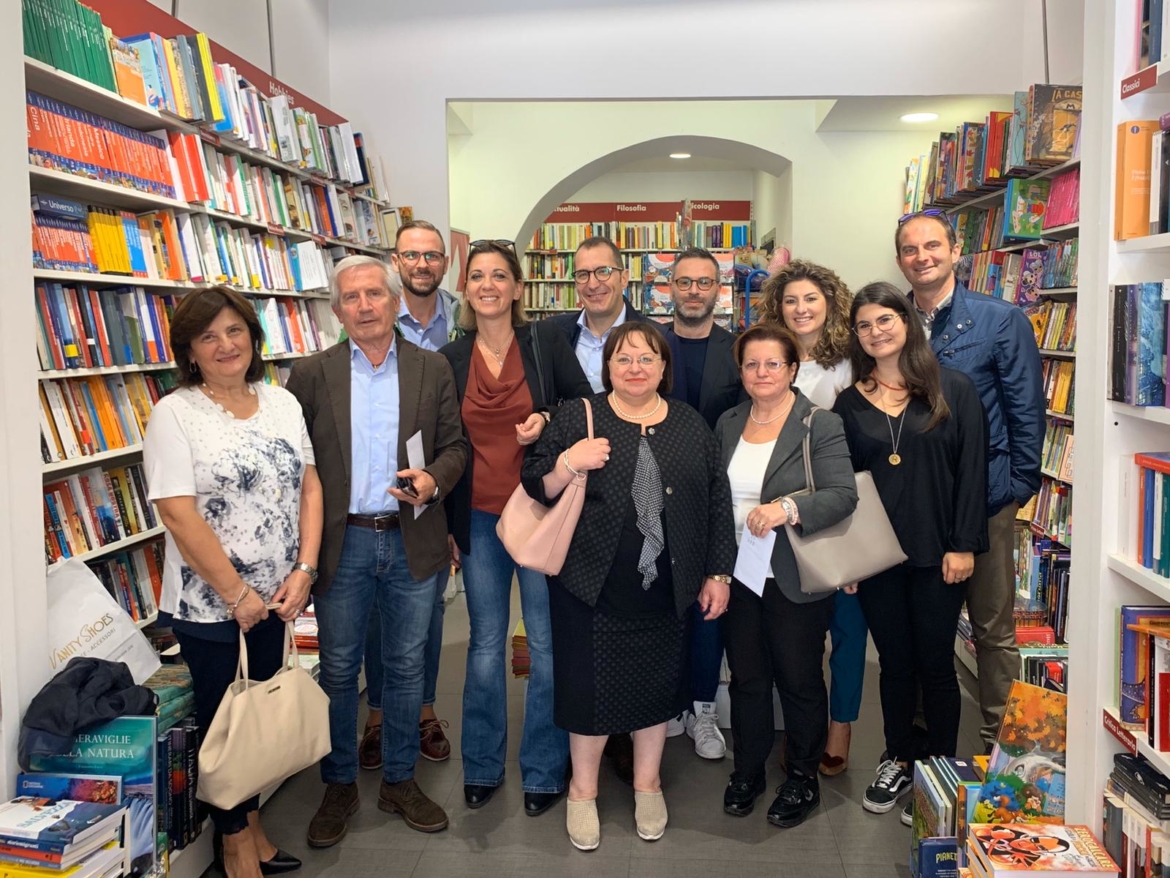 Consegna buoni libro Nocerattiva