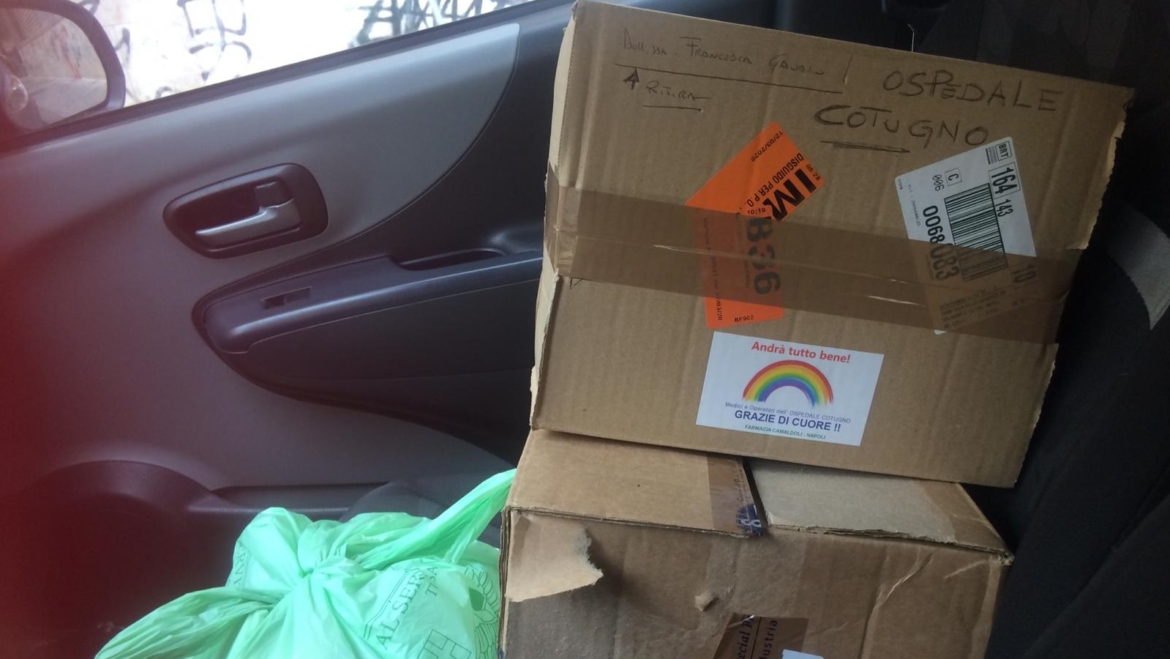 farmacisti materiale per Cotugno