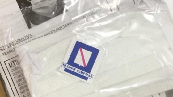 Mascherine logo Campania