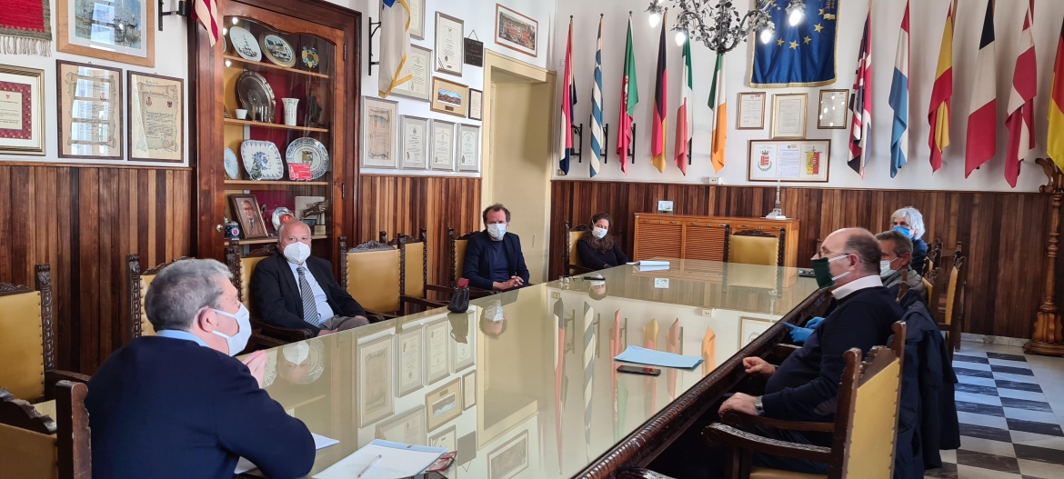 Cava dè Tirreni tavolo permanente