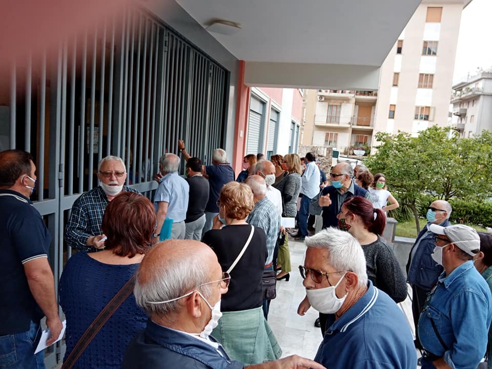 Attesa-apertura-municipio Nocera Superiore