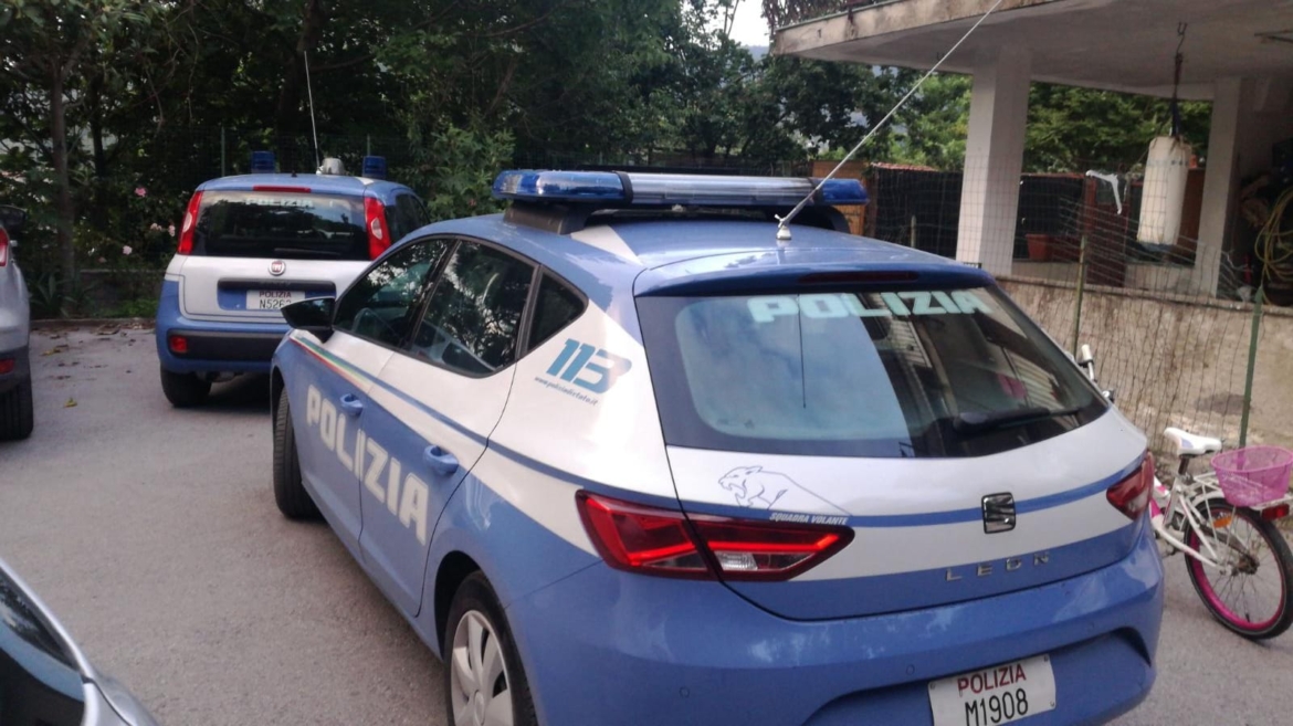 Polizia-ritrovamento-grotta-di-Annibale