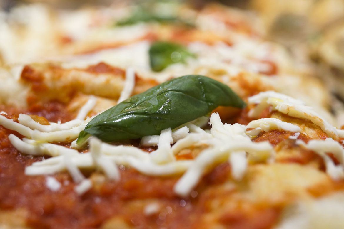 Consegna del cuore dai Maestri Pizzaioli