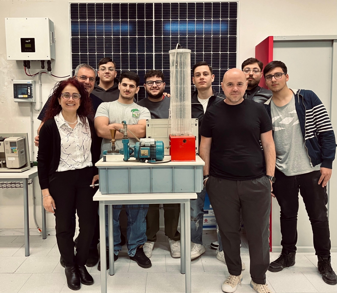 Nocera, l’Istituto Marconi trionfa al premio di Acea