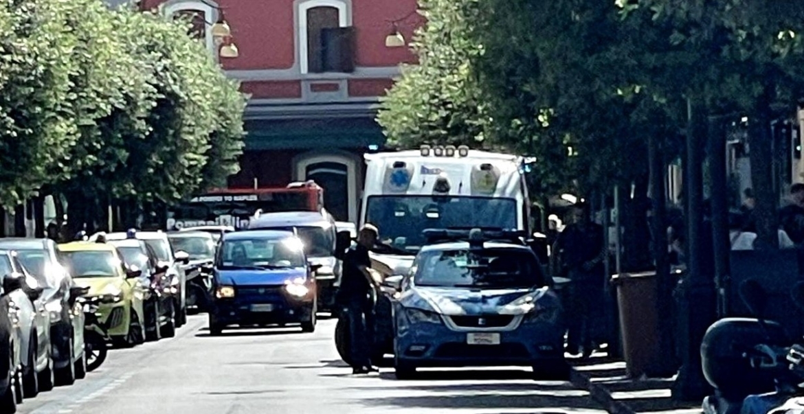 Ragazzo accoltellato a scuola, fermato l’aggressore