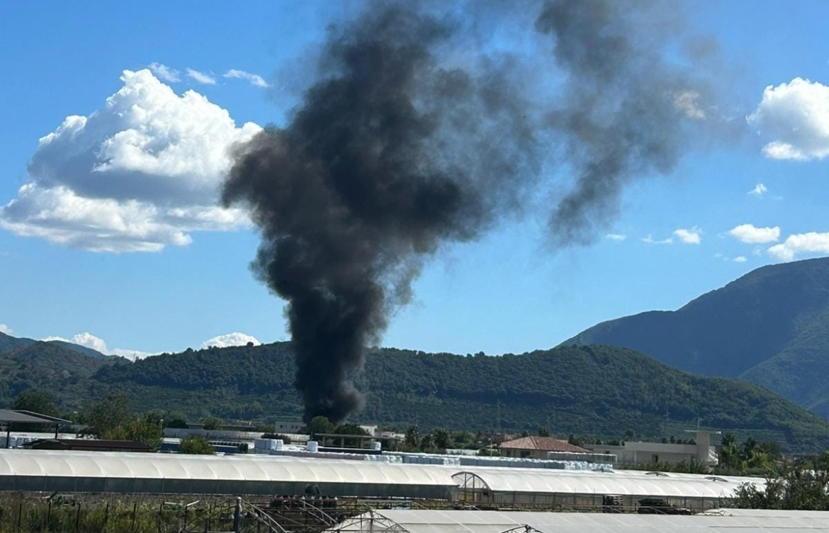 Rogo a San Valentino, paura inquinamento