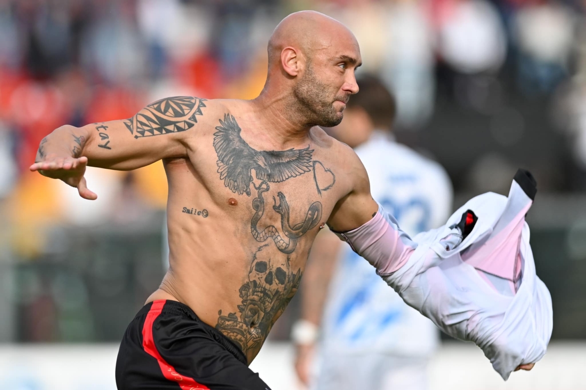 La Nocerina ribalta la Fidelis Andria, super Ferrari trascina i molossi