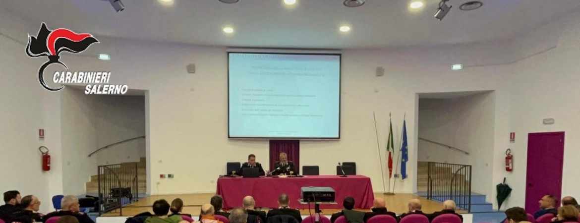 Furti e rapine, farmacisti e tabaccai a lezione dai carabinieri