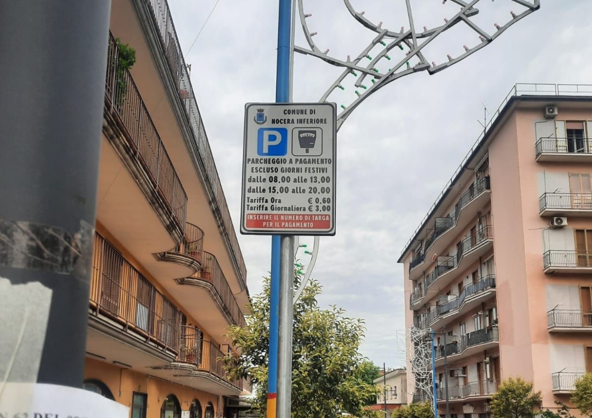 Lo strafalcione dei cartelli, D’Acunzi chiede scusa