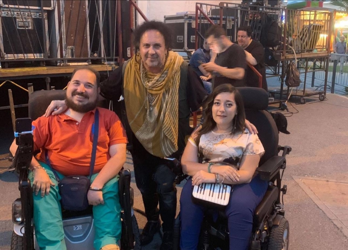 Angri, rubato il furgone dei fratelli disabili: il sindaco “vigliacchi”