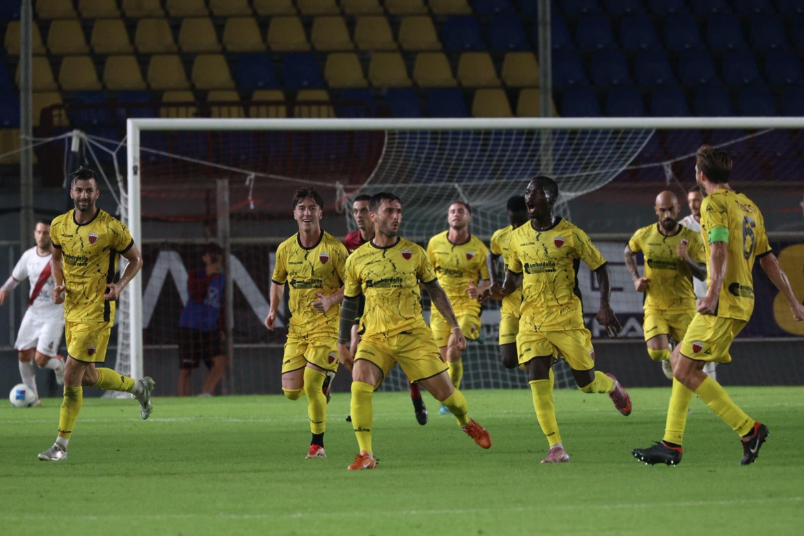 La Nocerina espugna il “Granillo”, che colpo contro la Reggina