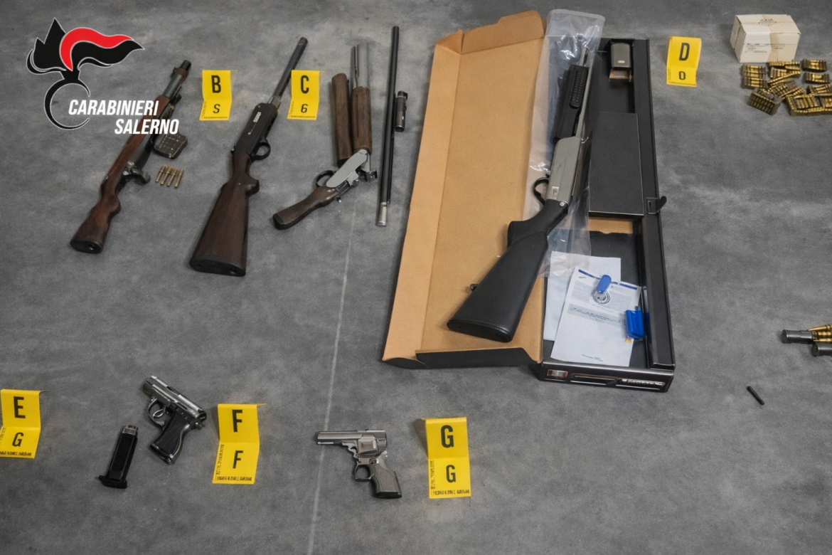 Droga, armi ed esplosivi, tre arresti