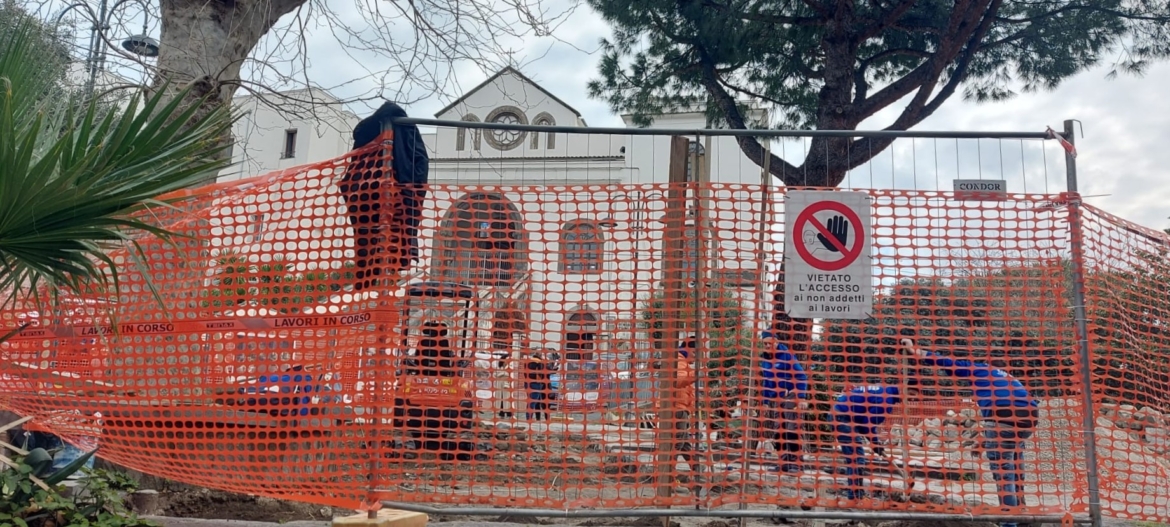 Nocera Inferiore cantiere piazza Sant'Antonio
