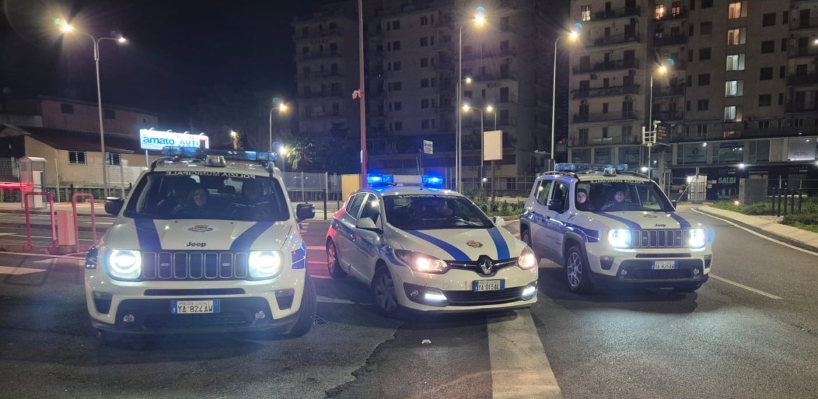 Nocera, denunciato il motociclista che aveva forzato il posto di blocco